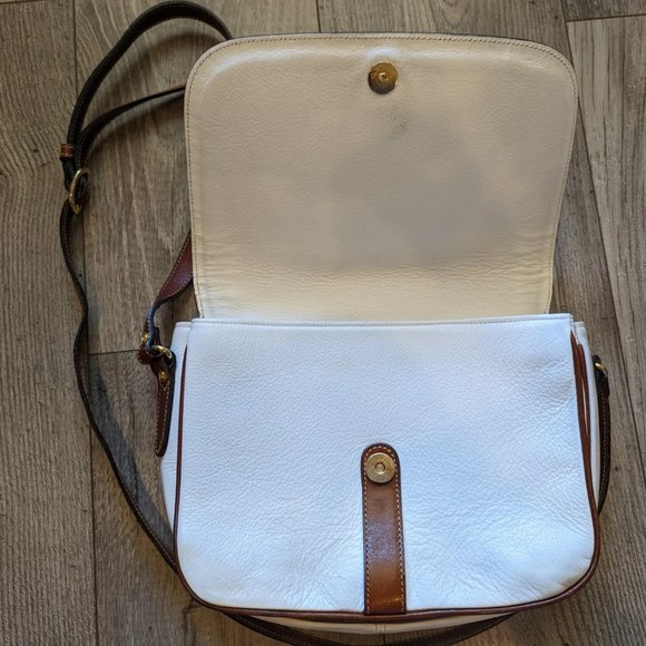 COPY - Bally Cream Crossbody bag - Picture 2 of 10
